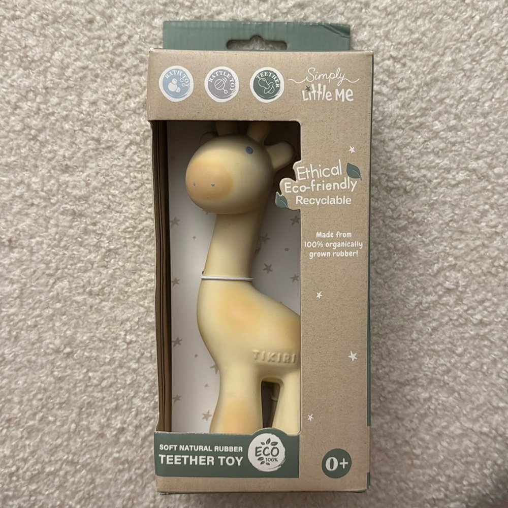 Little Me brand Baby Giraffe Teether toy (0+) NWT